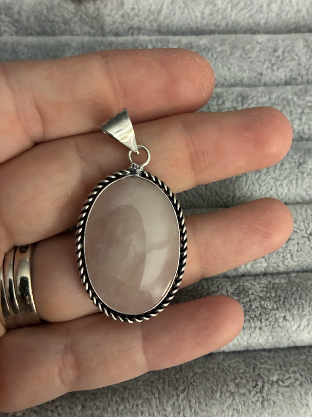 Sterling Silver Rose Quartz Oval Pendant Necklace - Pink Gemstone